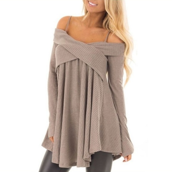 Cute Criss Cross Off Shoulder Top - Picture 4 of 4